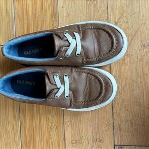 Old navy slip on boys brown shoes size 13